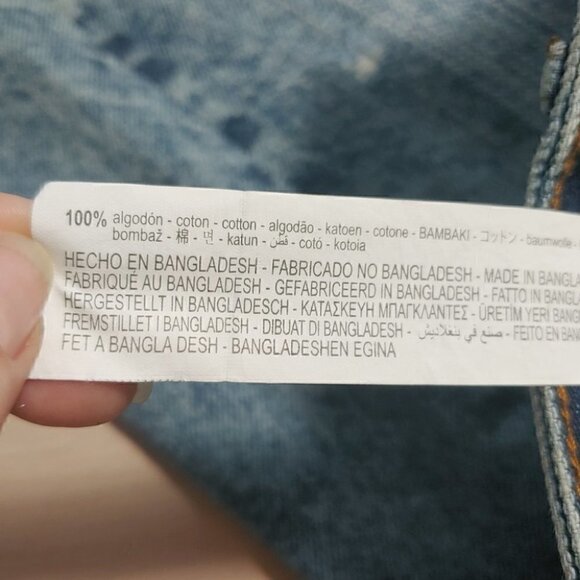 NWT ZARA button fly high waist distressed raw hems relaxed fit denim sho… - Picture 15 of 16